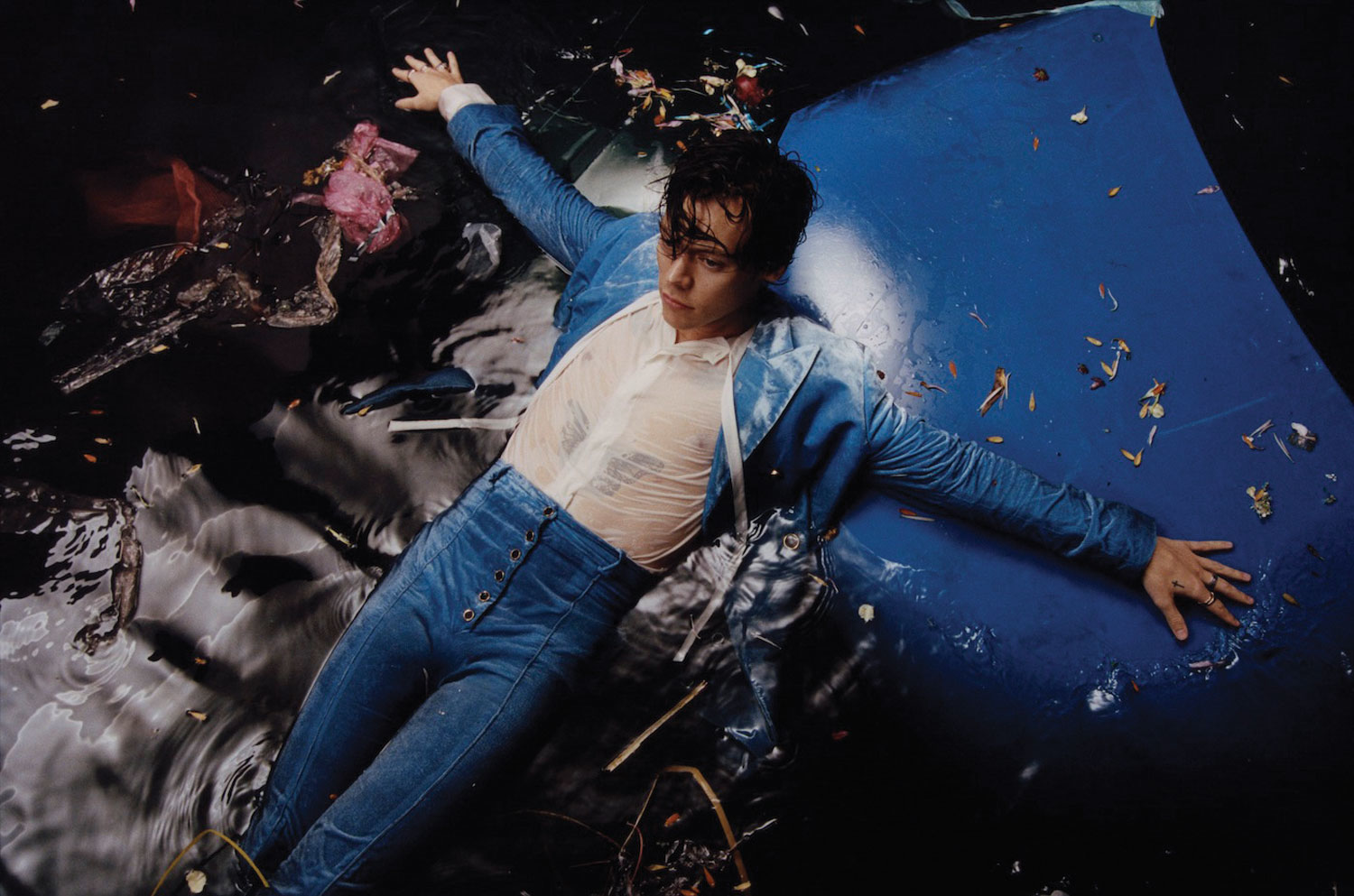 Harry Styles Proves There’s More Than One Direction for Post-Boy-Banders